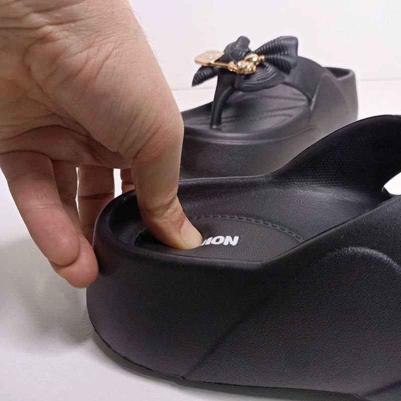 صندل انگشتی لژدار زنانه پاپا