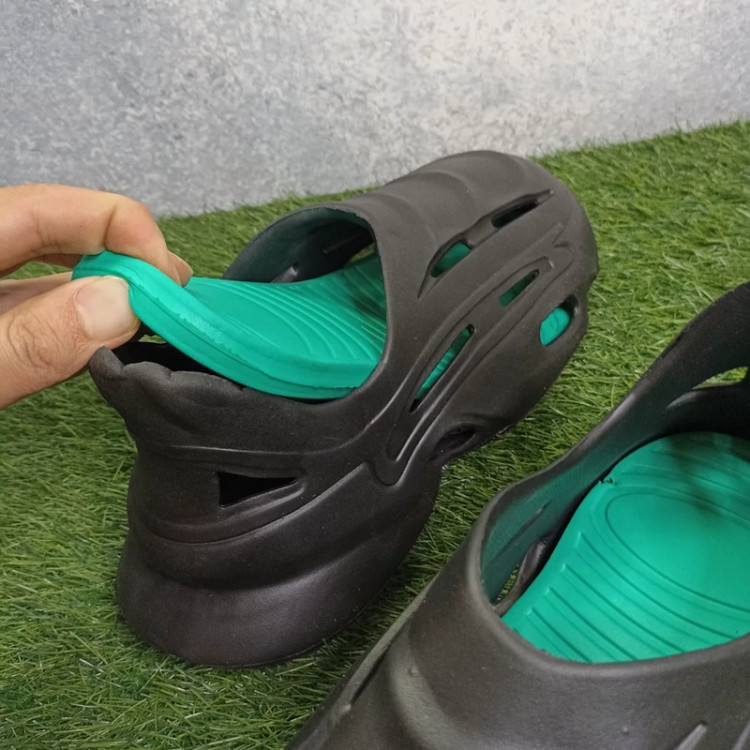 کفش ساحلی آدرین برند نسیم