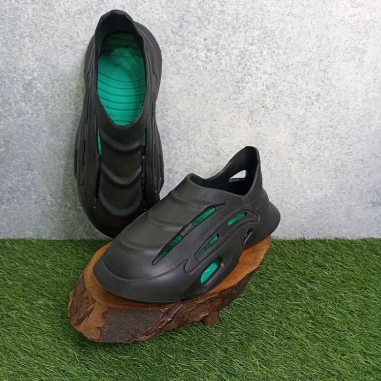 کفش ساحلی آدرین برند نسیم