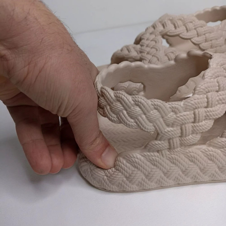 صندل ساحلی زنانه مدل کژال برند پاپا