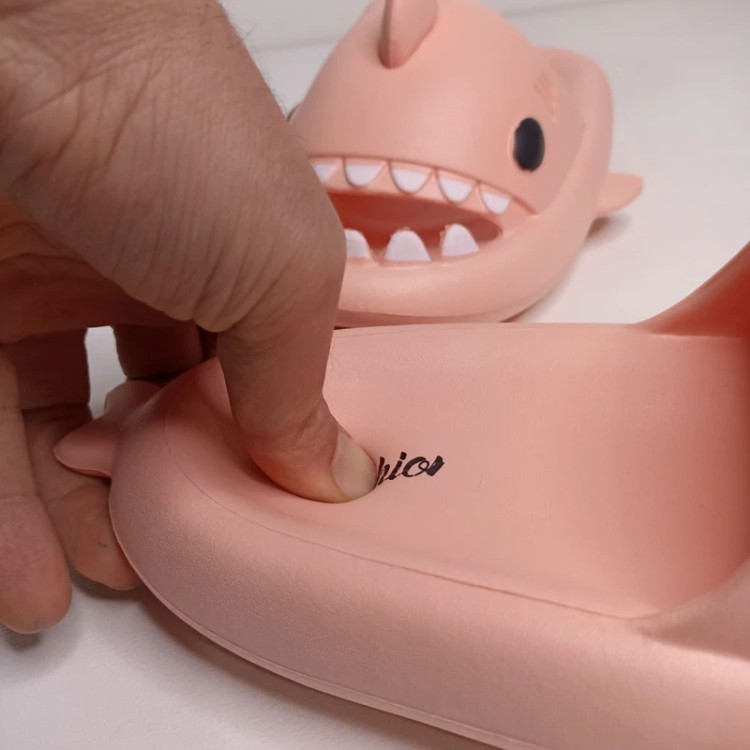 دمپایی زنانه مدل کوسه ای برند پاپا کد 1642