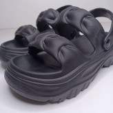 صندل رکابدار زنانه پاپا مدل لاله