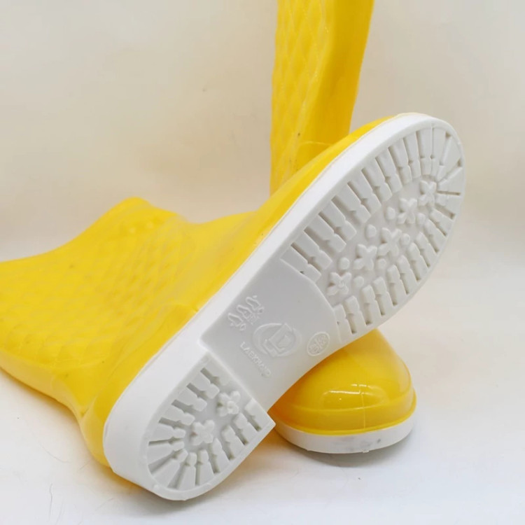 چکمه رنگی زنانه