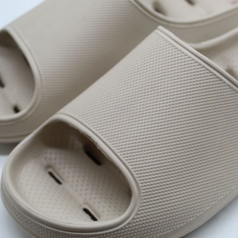 دمپایی حمام کف سوراخ مدل آرکا استخری کد 1350