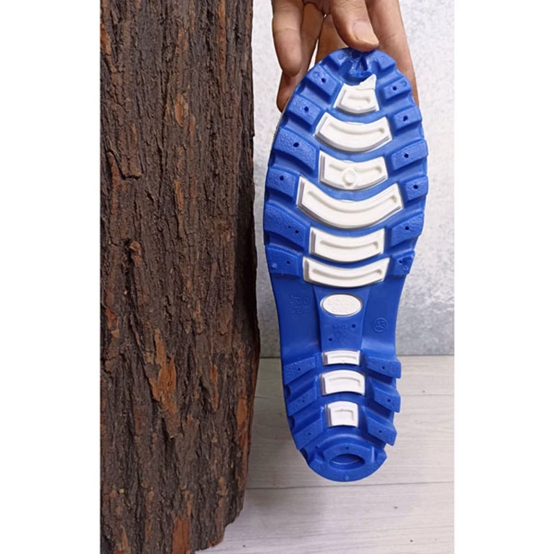 چکمه مشکی ساق کوتاه برند صادقی