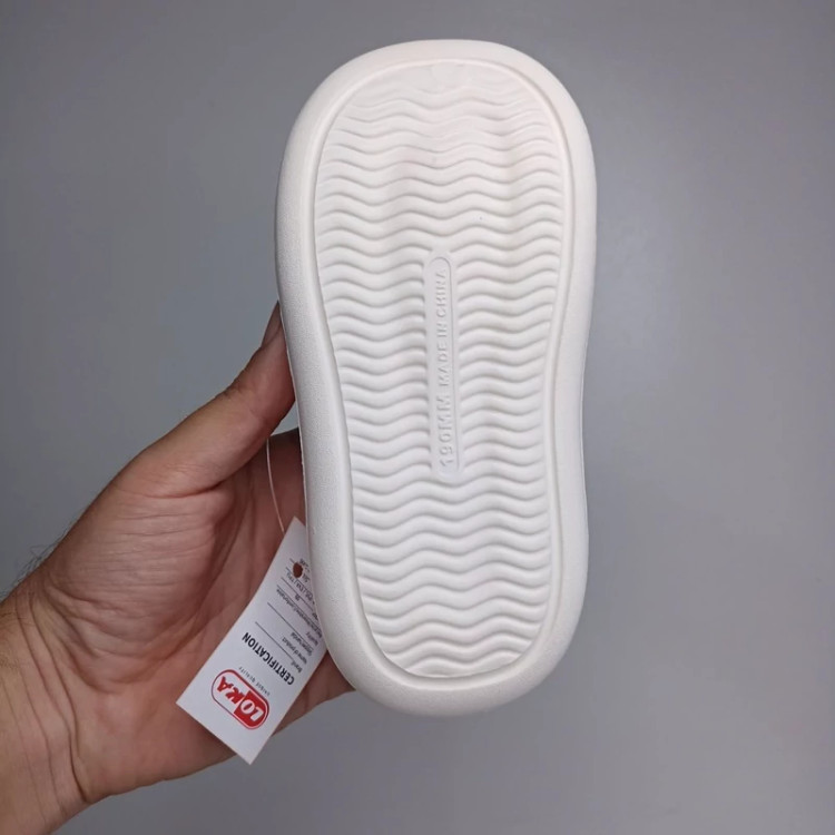 کراکس بچگانه لبوبو