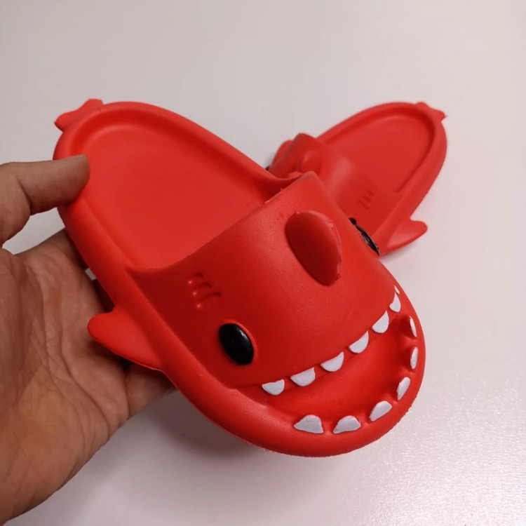 دمپایی بچگانه کوسه برند نیکتا