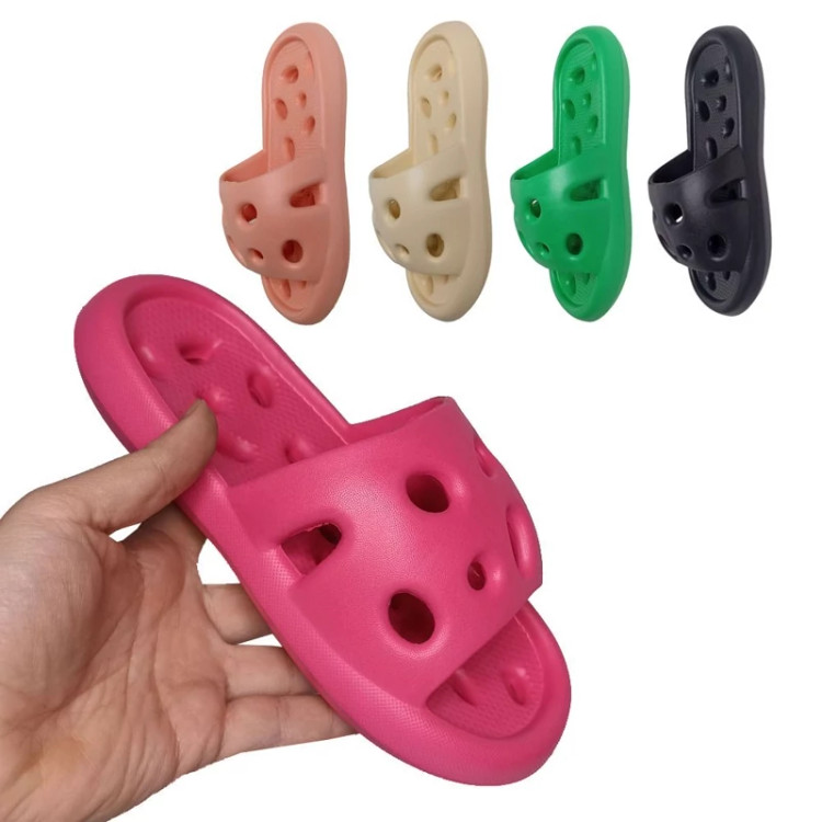 دمپایی حمام کف سوراخ زنانه مدل فانتا برند پایون