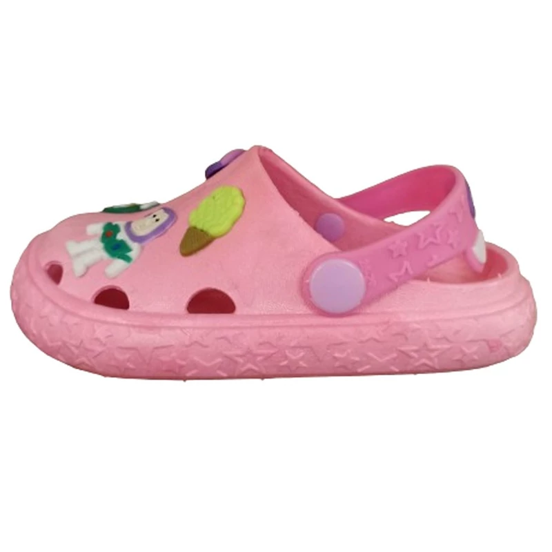 کراکس بچگانه نیکتا طرح داستان اسباب بازی