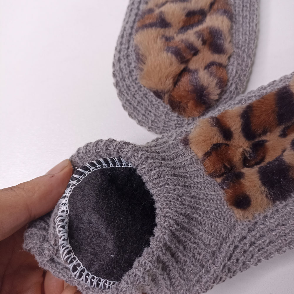 پاپوش زنانه بافتنی پولیشی طرح پلنگی کد 1297