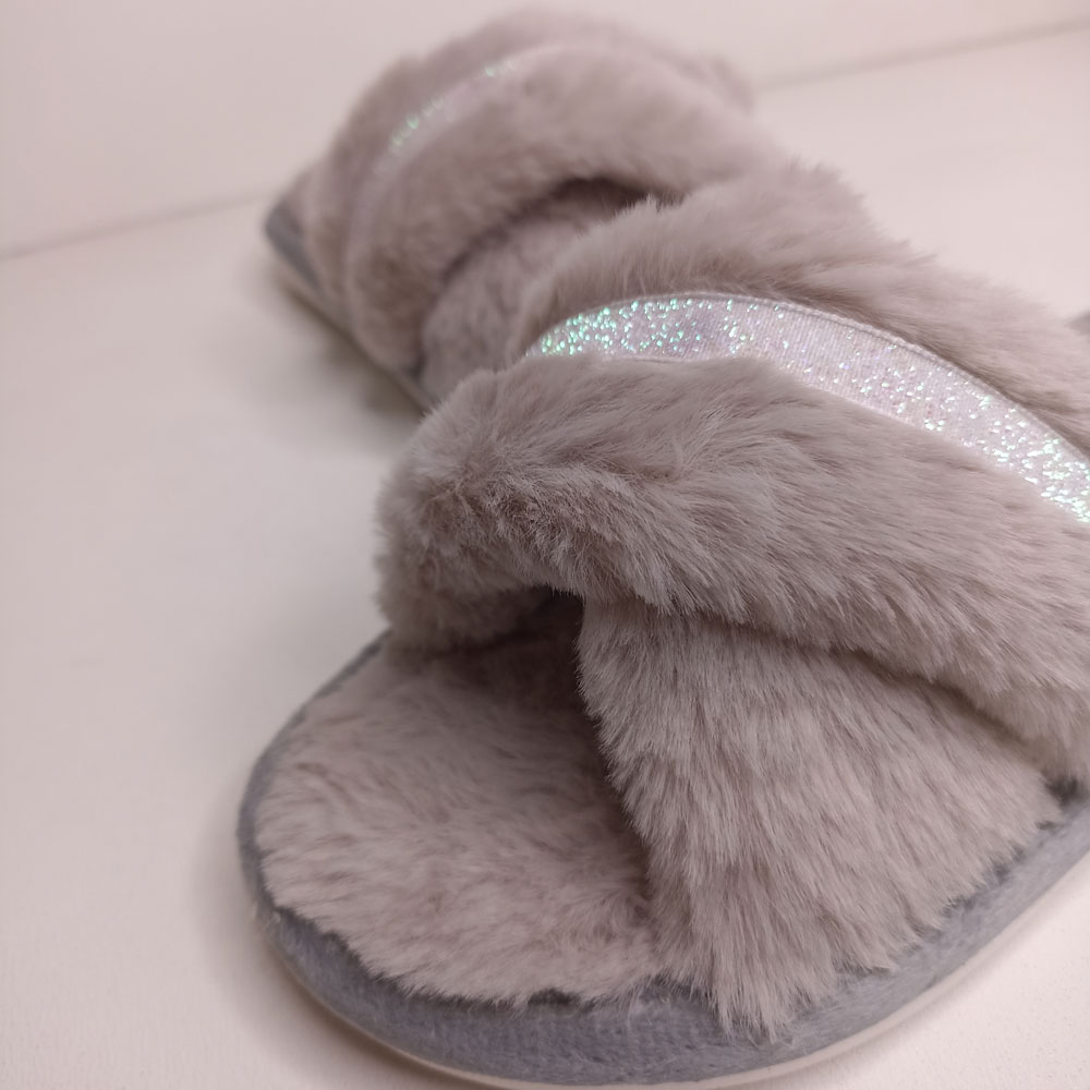 دمپایی روفرشی پولیشی زنانه پاپا مدل گیپور کد 1671