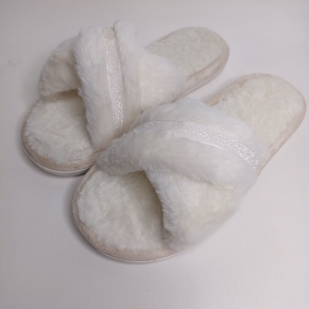 دمپایی روفرشی پولیشی زنانه پاپا مدل گیپور کد 1671