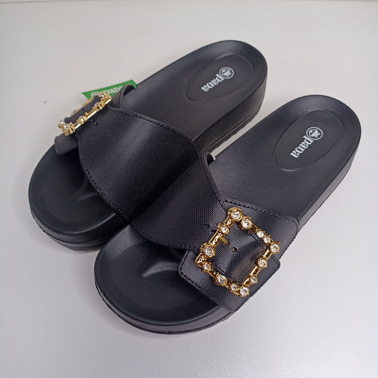 دمپایی زنانه هلن پاپا مشکی