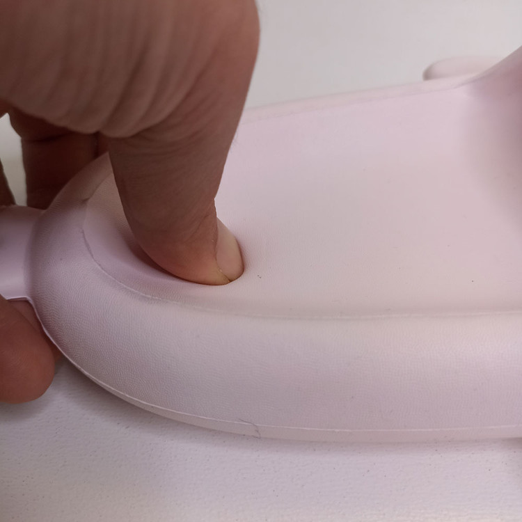 دمپایی زنانه نیکتا مدل کوسه ای کد 1602