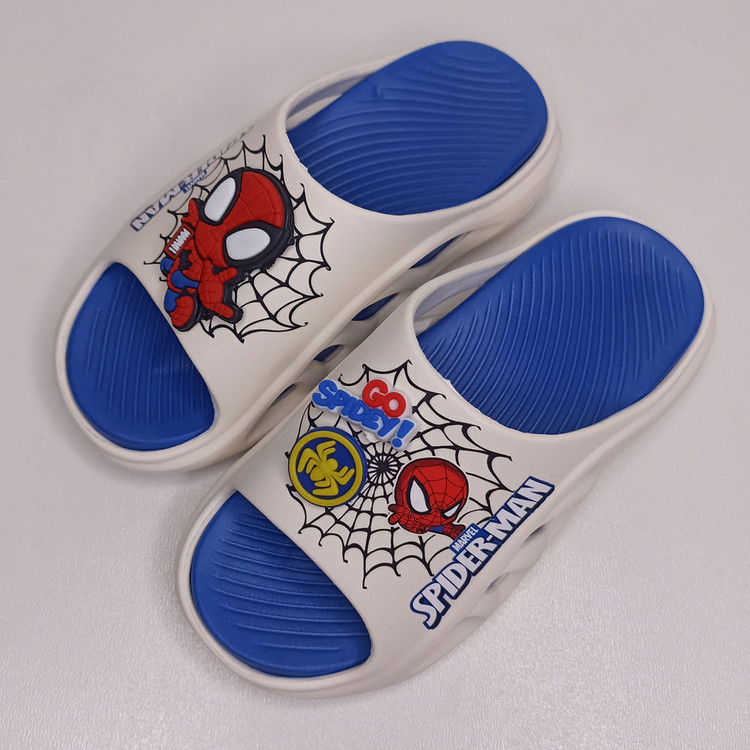 دمپایی پسرانه مرد عنکبوتی مدل اسپایدرمن کد 1683