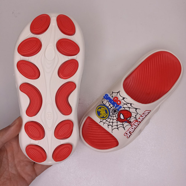 دمپایی پسرانه مرد عنکبوتی مدل اسپایدرمن کد 1683